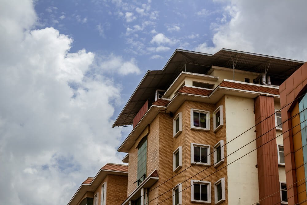 Busca e regularização de bens no exterior: como funcionam ativos, imóveis e heranças internacionais
